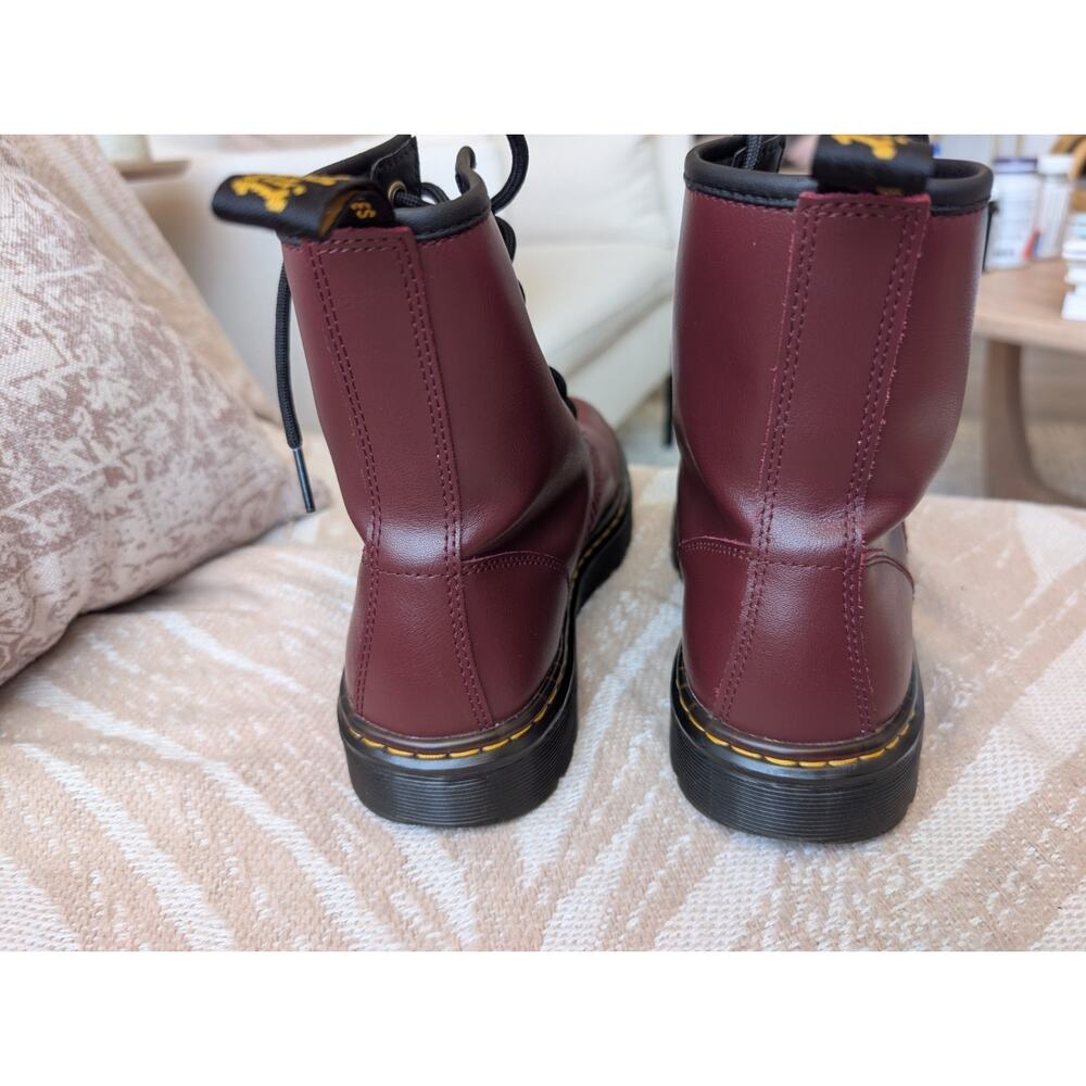 Dr. Martens Zavala Boots Cherry red M6/W7 Flat sole - Picture 6 of 11